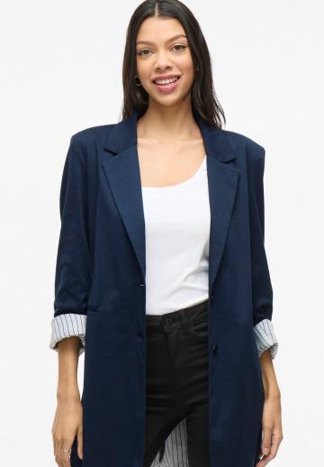 Короткое пальто