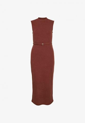 Платье футляр