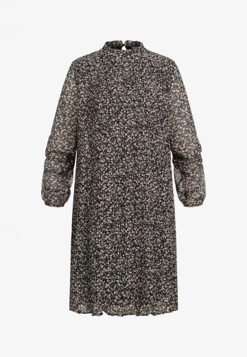 Короткое платье