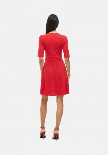 Короткое платье