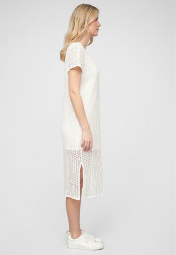 Вязаное платье