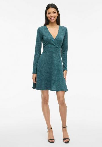 Вязаное платье