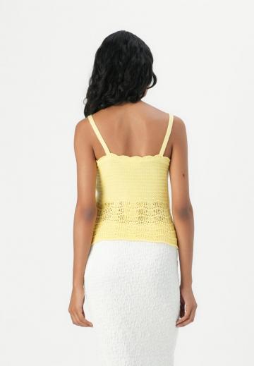 Топ на бретельках