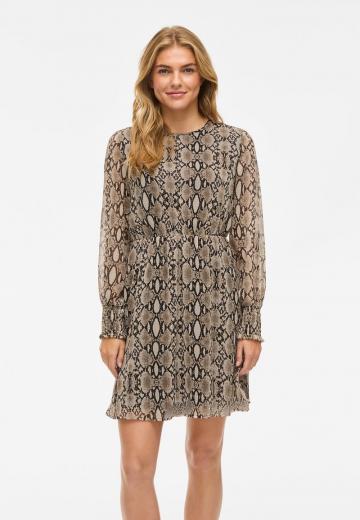 Короткое платье