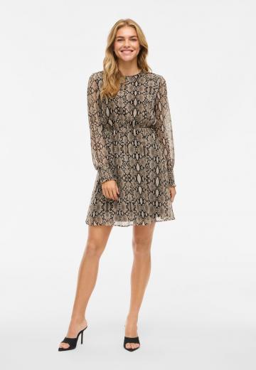 Короткое платье