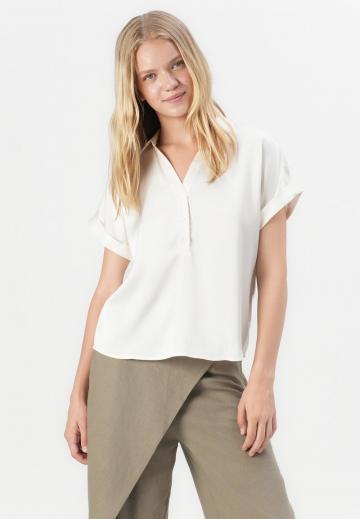 Атласная блузка