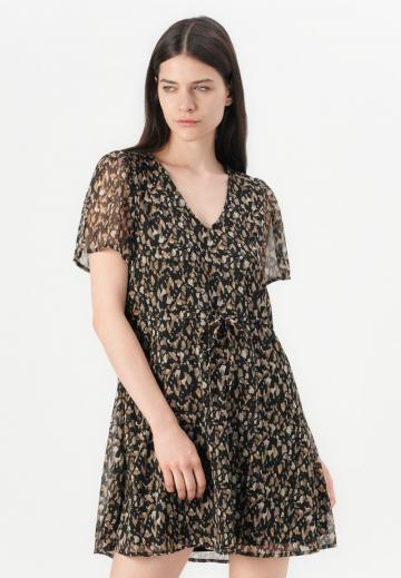 Короткое платье