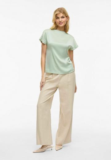 Атласная блузка