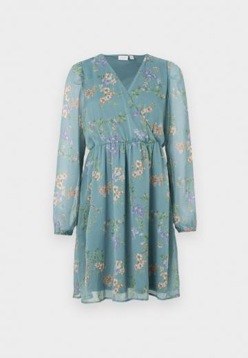 Короткое платье