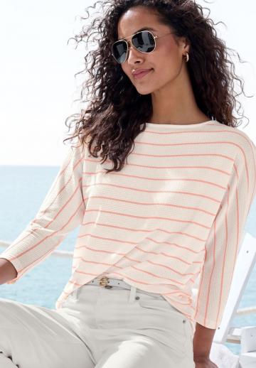 Пуловер с рукавом три четверти