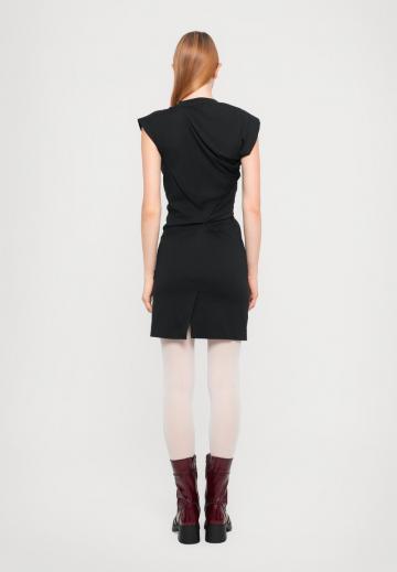 Короткое платье