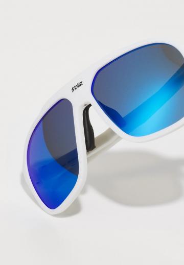 Солнечные очки