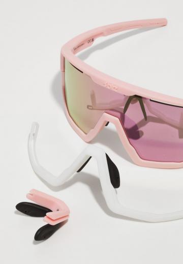 Солнечные очки