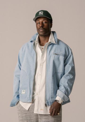 Джинсовая куртка