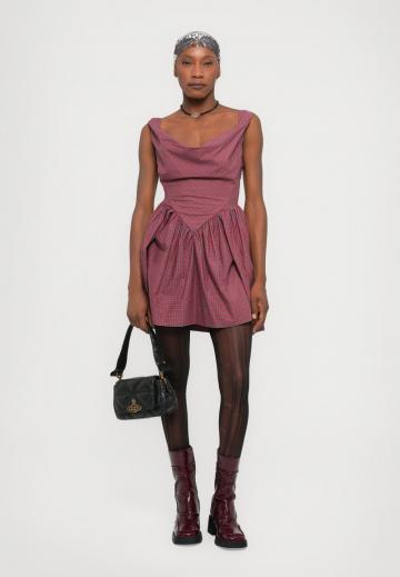 Короткое платье