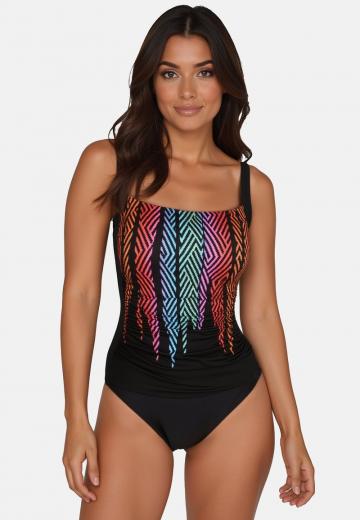 Слитный купальник