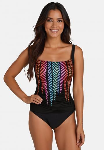 Слитный купальник