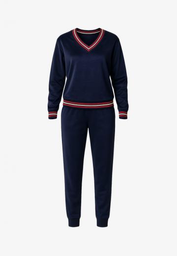 Спортивная куртка