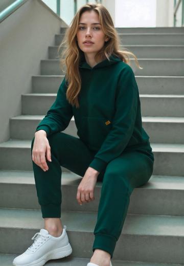 Пуловер с капюшоном