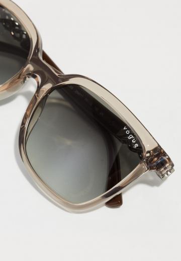 Солнечные очки