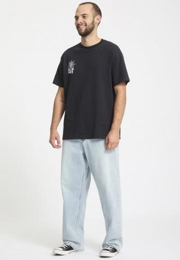 Свободные джинсы