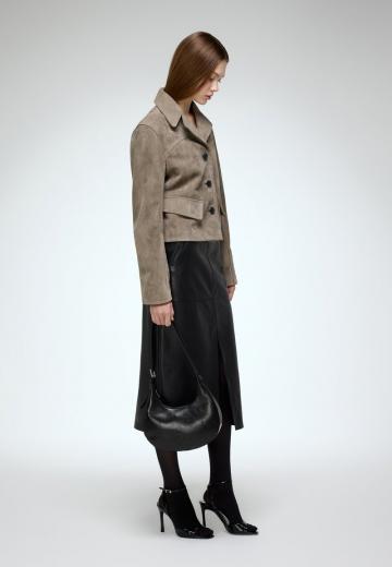 Блейзер с накладными карманами