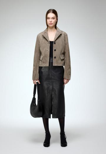 Блейзер с накладными карманами