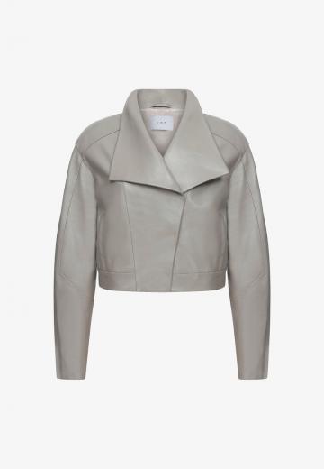 Короткая куртка