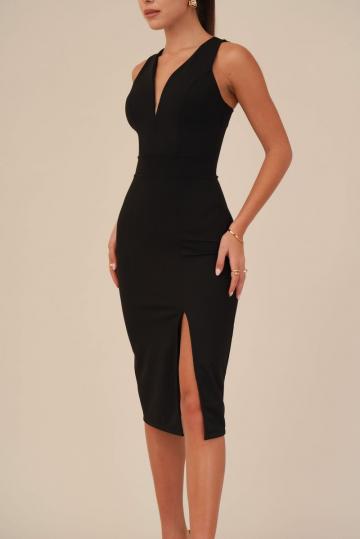 Платье футляр