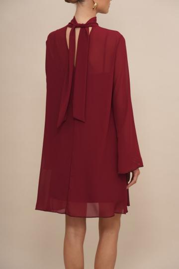 Короткое платье