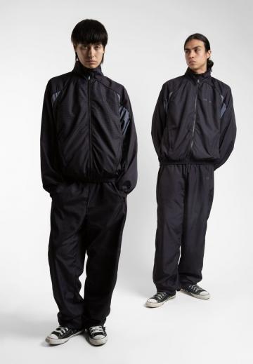 Спортивные штаны