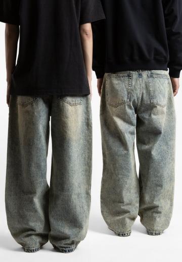 Свободные джинсы