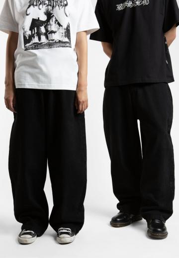 Свободные джинсы