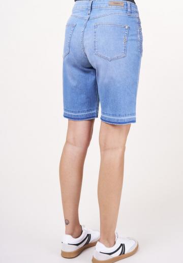 Джинсовые шорты