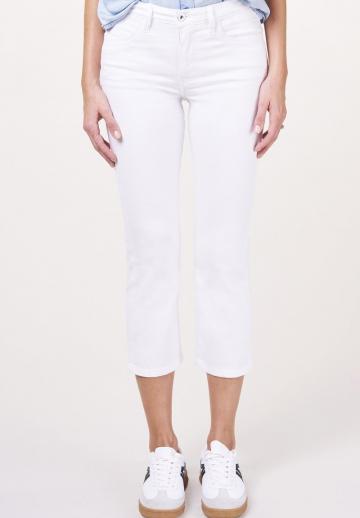 Короткие джинсы