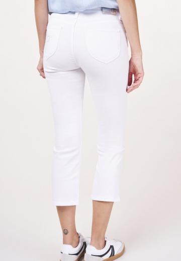 Короткие джинсы