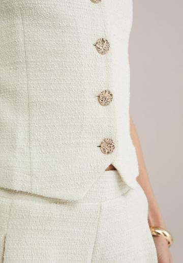 Короткая куртка