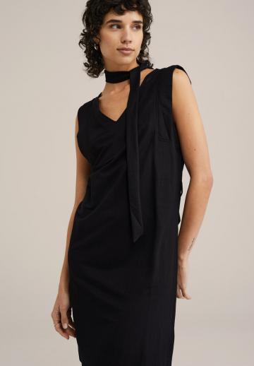 Короткое платье