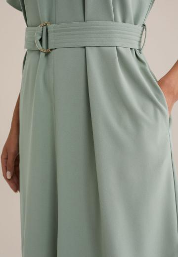 Короткое платье