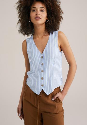 Джинсовая жилетка