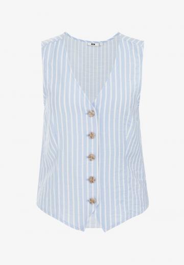 Джинсовая жилетка