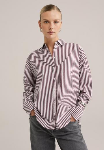 Атласная блузка