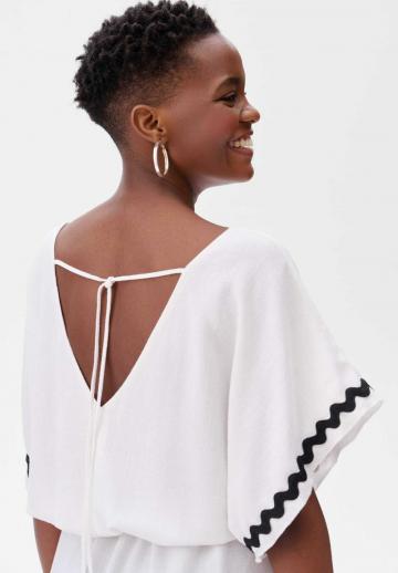 Короткое платье