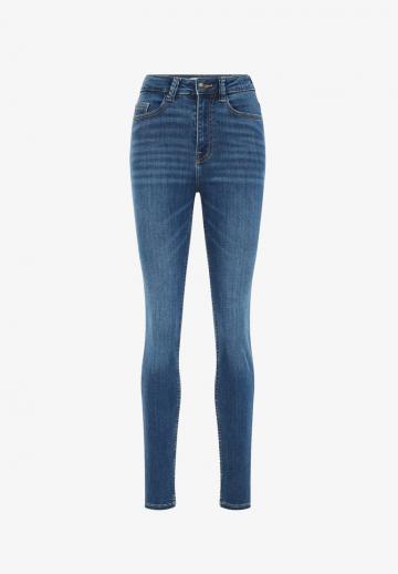 Узкие джинсы