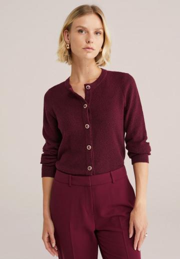 Вязаная кофта