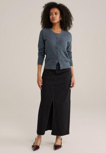 Вязаная кофта