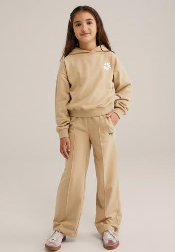 Спортивные штаны