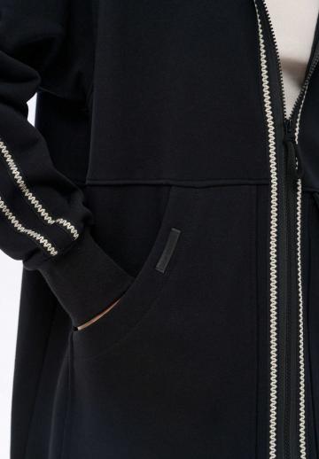 Пуловер с капюшоном