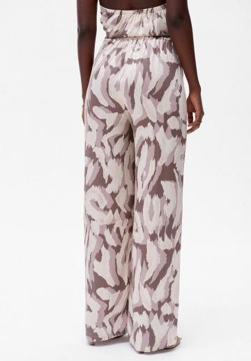 Широкие брюки