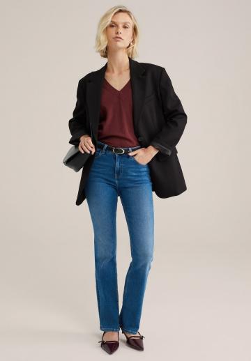 Блузка без рукавов